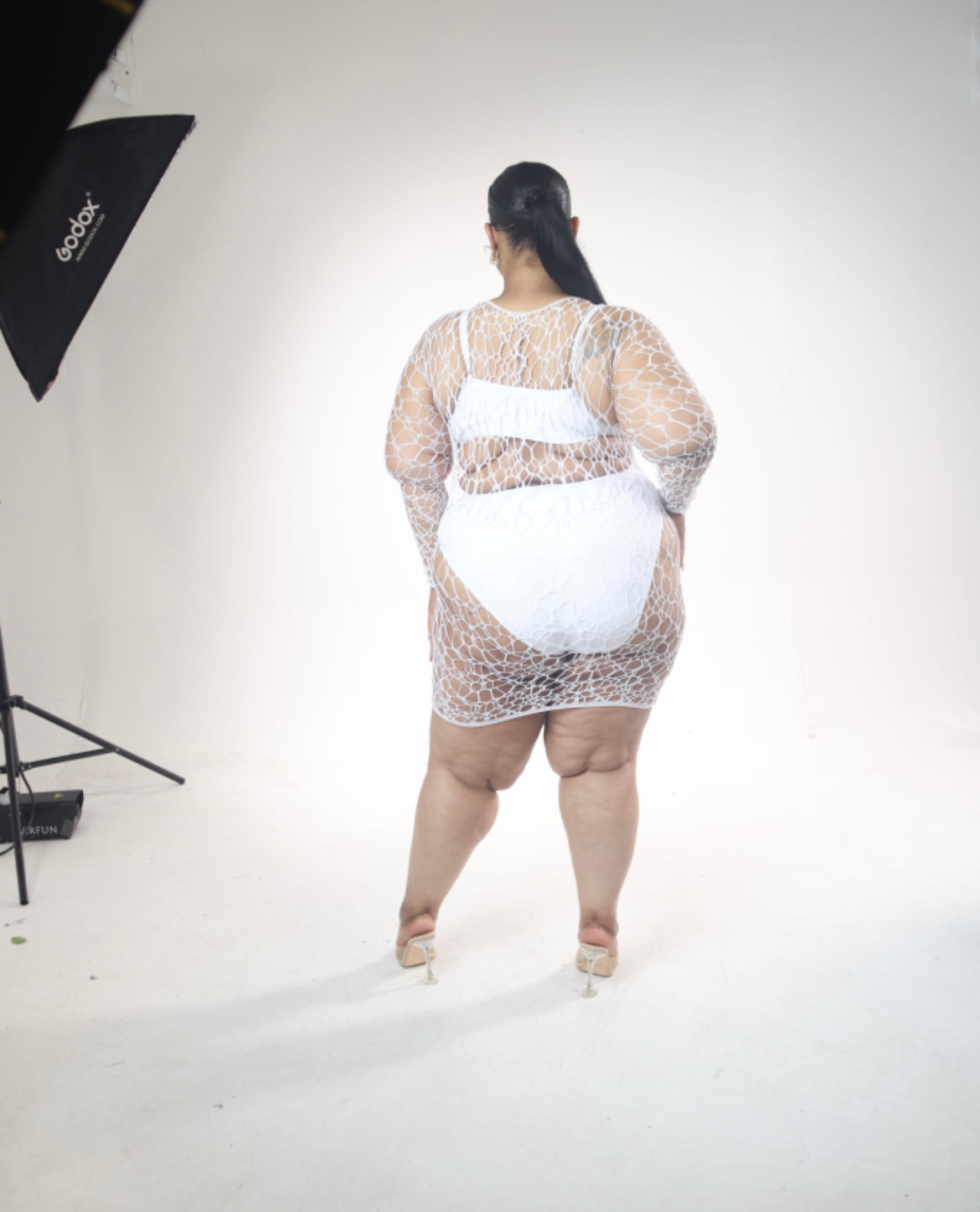 APF web cover up Small-3x (White & Black)