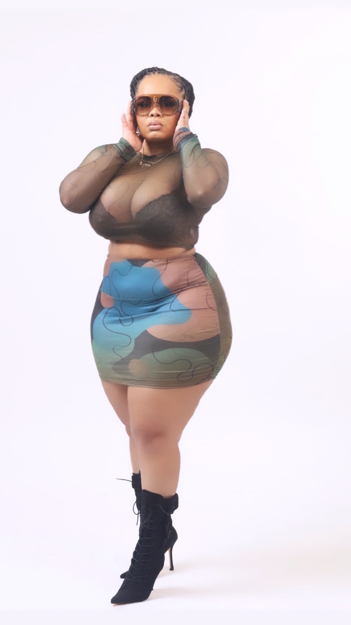 The abstract 2 pc skirt set and sunglasses (Small-3x)