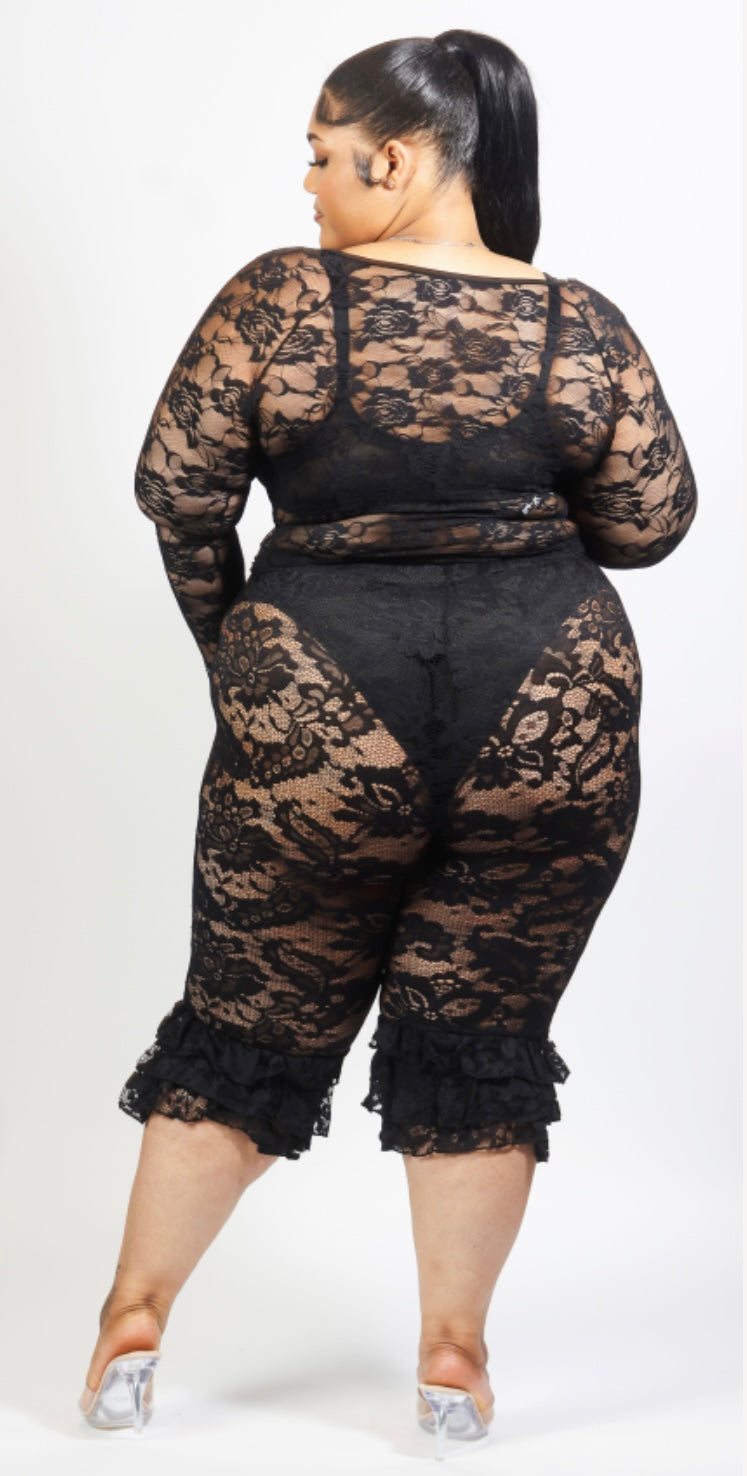 APF Lace Look (Sunglasses, Stripe top, Lace top, lace Capris are sold separately)
