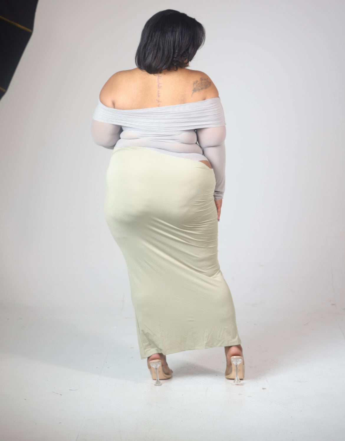 APF off shoulder dress. (Small-3x)